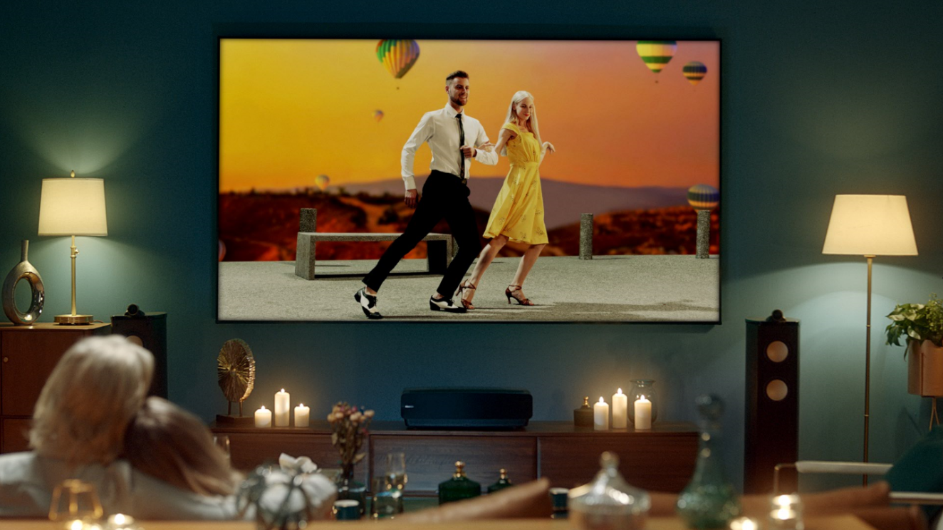 EISA FAMILY TV 2021-2022 HISENSE 65U8GQ