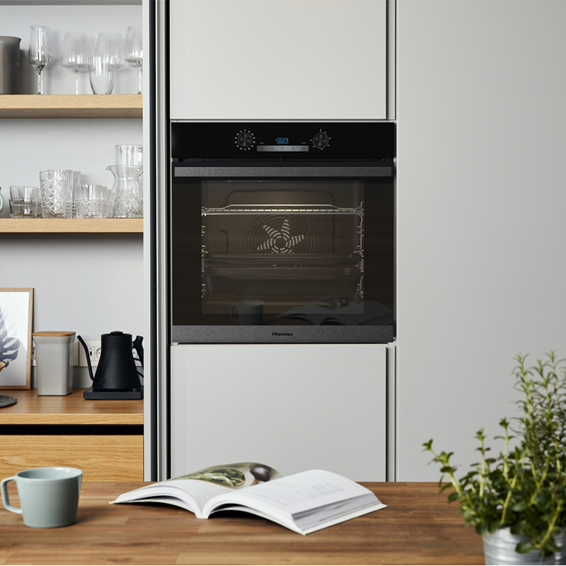 Forno Multifunzione Extra Steam BSA65226AB | Hisense Italia